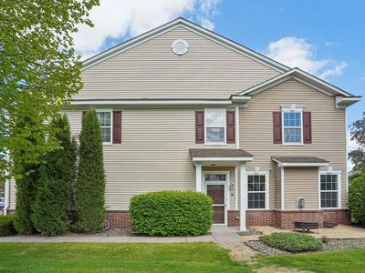 4360 Empress Dr N Unit 5