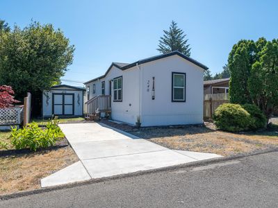 Property at 240 SE Neptune Ave, Lincoln City, OR