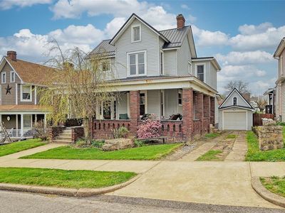123 3rd St