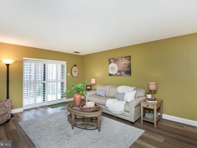 10618 Valley Forge Cir #618