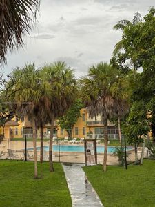 13700 SW 62nd St APT 250