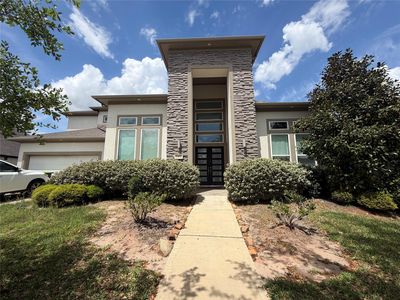 5307 Streamside Trl