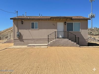 225 E Magnolia Ave