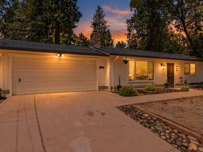 5539 Daisy Dr
