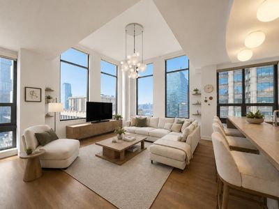105 Greene St APT 1901