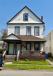 297 Hamburg St