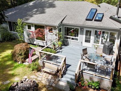 142 Vista Way