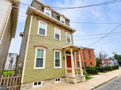 Property at 402 Lawrence St, Burlington, NJ