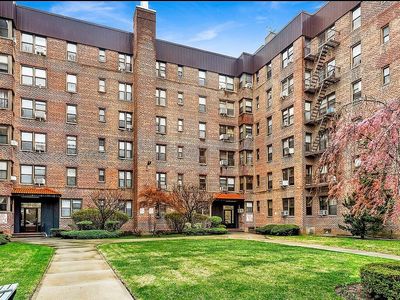 2220 Burnett St APT 2F