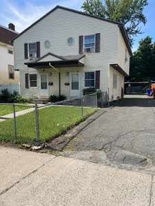 17-19 Webster St