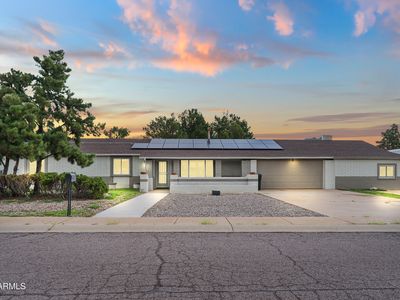 1931 E CRISTINA Avenue