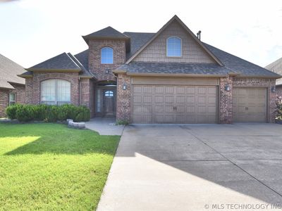 3349 S 206th East Ave