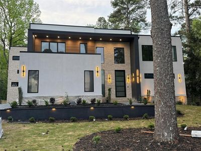 820 Moores Mill Rd NW