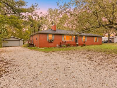 4230 N Farm Road 159