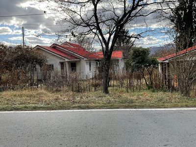 98 Lower Glady Fork Rd