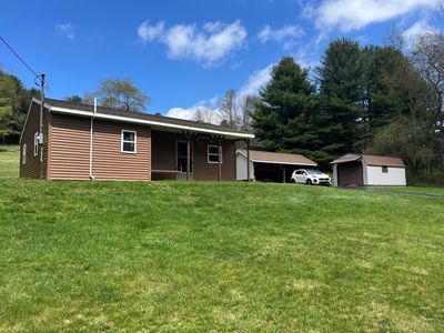 891 Cowley Hill Rd