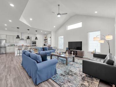 12226 Seagrape Ln