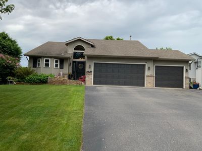 1281 Agate Ct