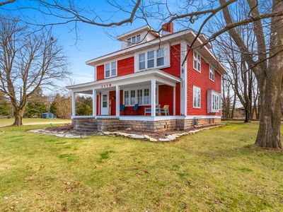 Property at 1118 N 8th Ave, Sturgeon Bay, WI