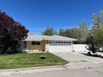121 Pangborn St