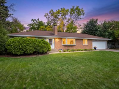 Property at 10800 Oak Knoll Ter N, Minnetonka, MN
