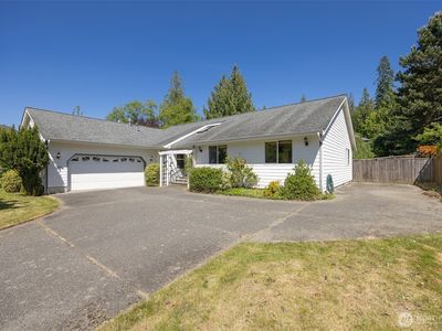 1608 Brook View Place