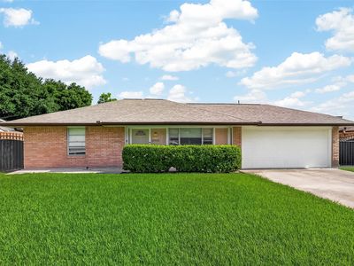 10935 Timberoak Dr