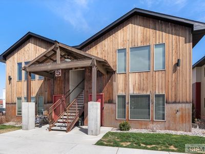 280 E Lorene St #5102