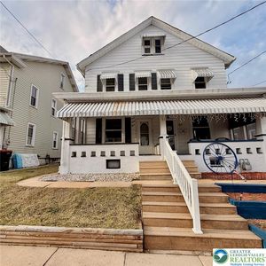 438 Coal St