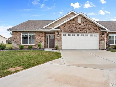 2026 Serenade Ln