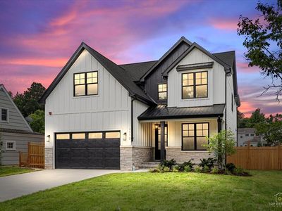 1112 Cedar Ln