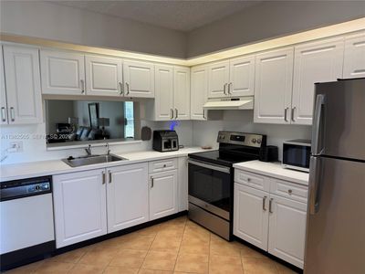 1110 SW 125th Ave APT 209M