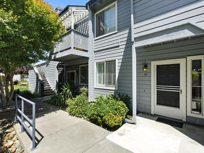 425 Cork Harbour Cir APT G