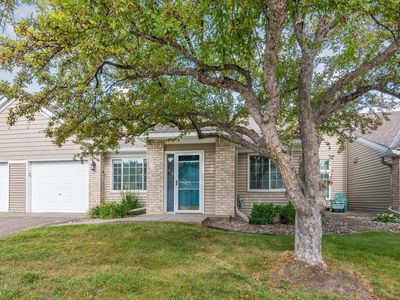 Property at 569 Mission Hills Dr, Chanhassen, MN