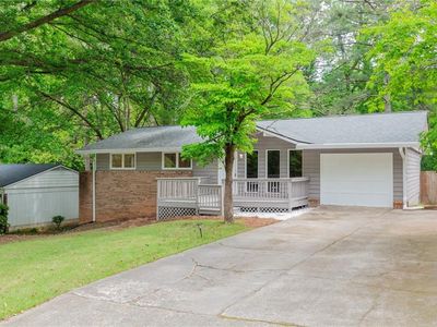 Property at 2649 Rolling View Dr SE, Smyrna, GA