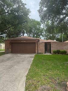 6846 Bullinger Dr