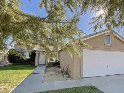 722 E Avenue J6