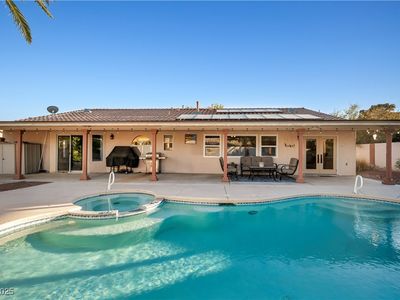 5120 Gentle River Ave