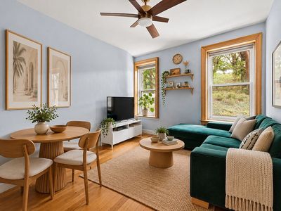 552 Riverside Dr APT 1A