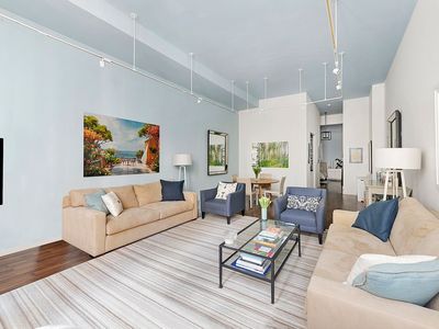 252 7th Ave APT 3M