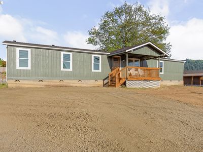 70 SE Darrell Ave