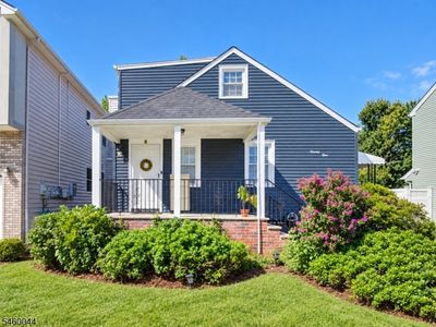21 Columbia Ave