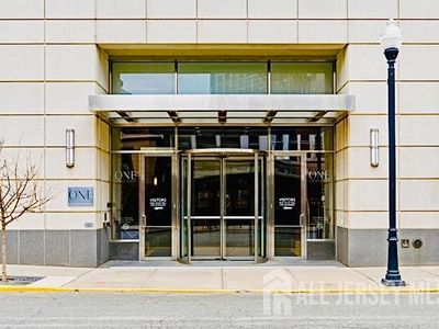 1 Spring St Unit 2204
