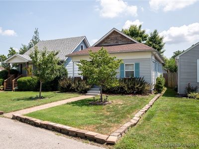 2418 Fairmont Avenue