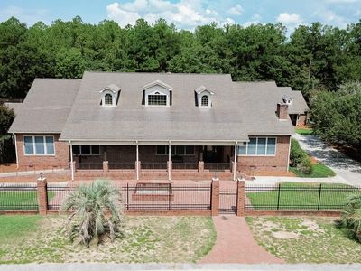 311 Oak St