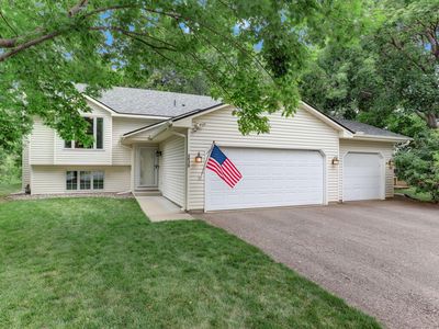 3635 Blue Jay Ct