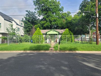 1104 Brass St