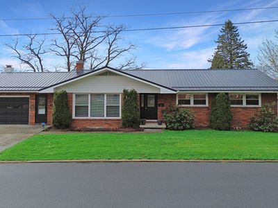 111 Clara St
