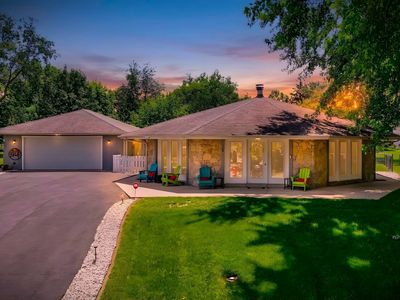 169 Bayview Dr