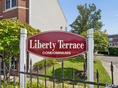 10 Liberty Street #C3